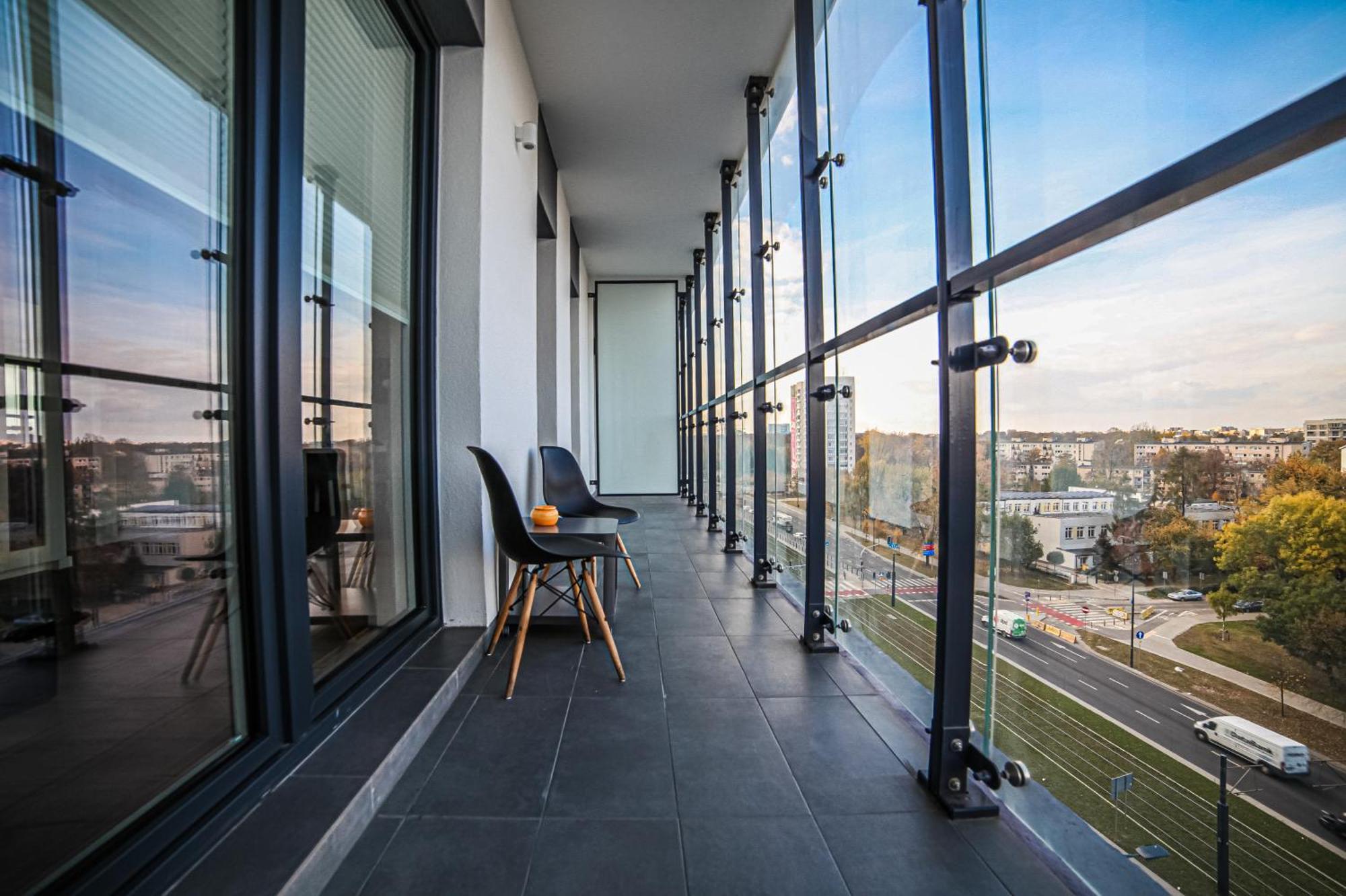 Big City Life Apartments - Bliska Wola Tower A Varšava Exteriér fotografie